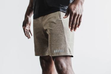 Nobull Knit 8.5" Men's Shorts Khaki | Australia (SA3217)